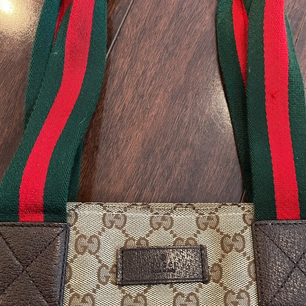 Authentic Gucci Web Canvas GG Diaper Bag Tote Handbag Red Green